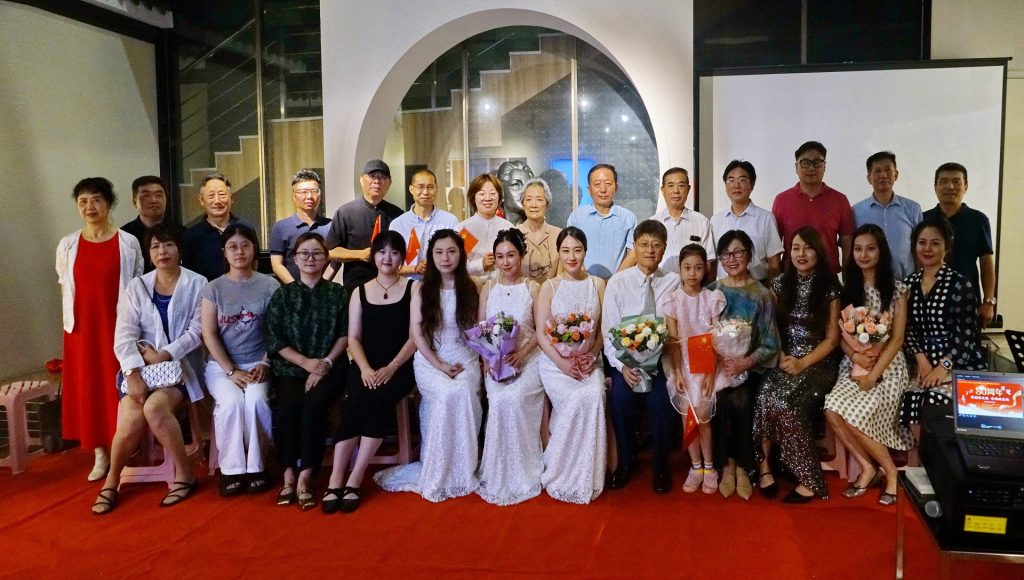 纪念中国人民抗日战争暨世界反法西斯战争胜利80周年--我市举办“琴韵传文脉·珍珠映东西”主题钢琴音乐会